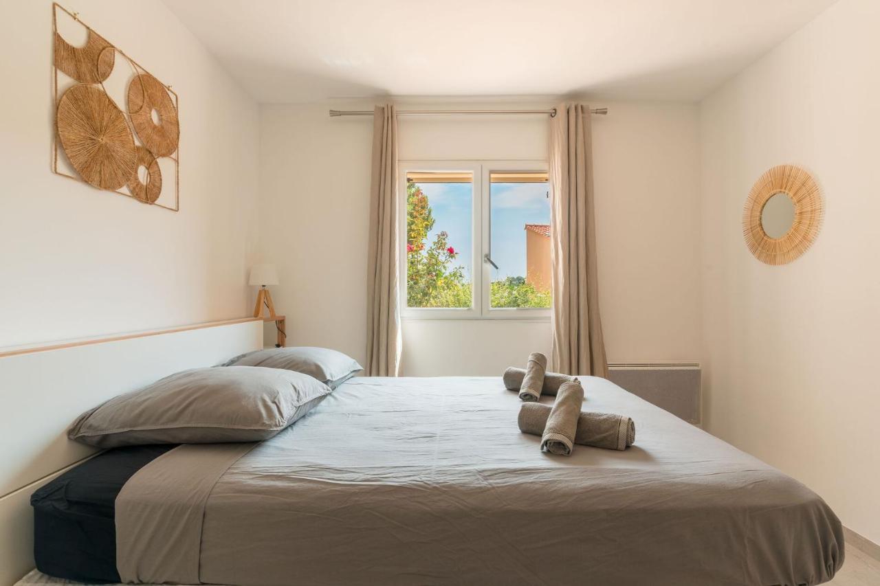 Villa Vue Mer Presqu'Ile De Giens Avec Piscine Ιέρ Εξωτερικό φωτογραφία